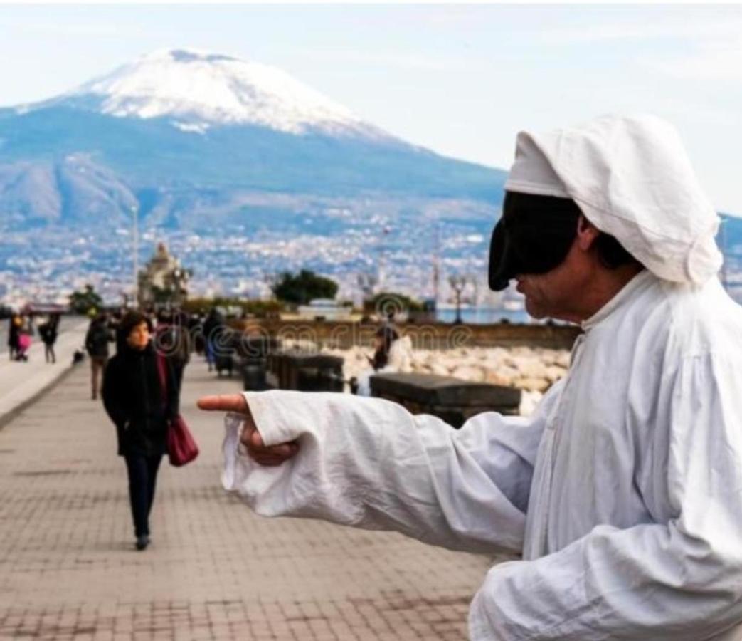 Suite San Gennaro Bis Naples Luaran gambar